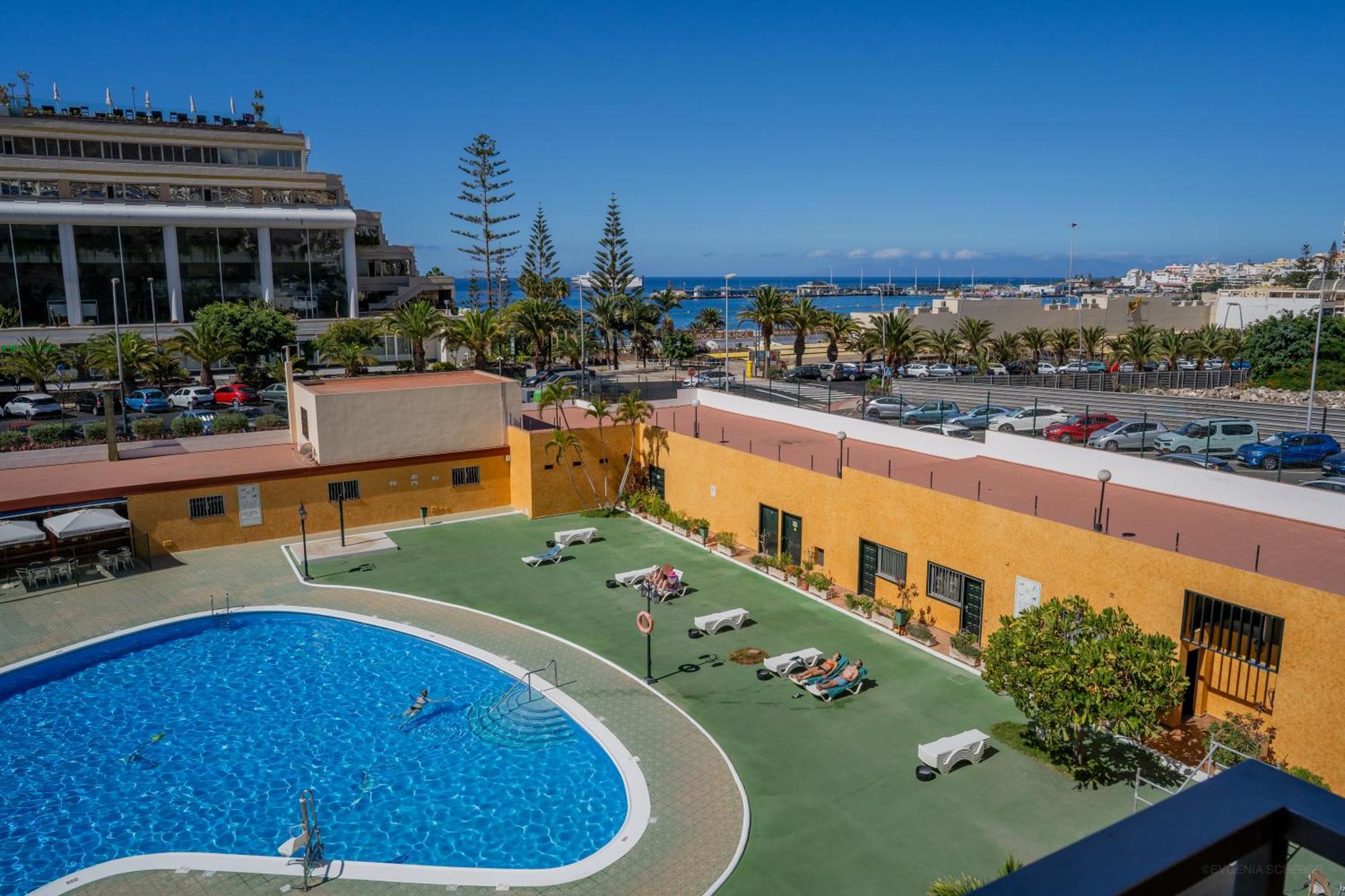 Apartments In Los Cristianos, Tenerife, Canary Islands Los Cristianos  Eksteriør bilde